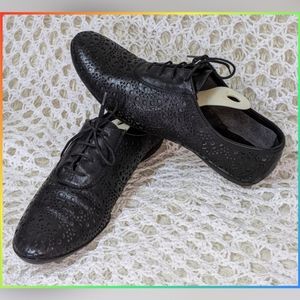 SESTO MEUCCI BETKA LASER-CUT OXFORD SNEAKERS